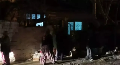 Evinde ölü bulundu