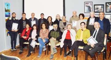 Fotoğrafçılara teşekkür belgesi verildi