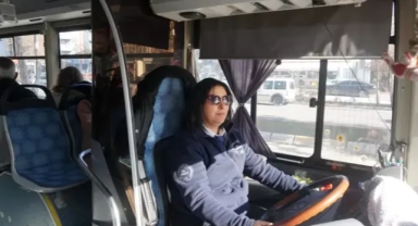 Hayalini gerçekleştirdi, otobüs şoförü oldu