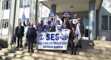 İçöz: Sağlıkta ticaret olmaz