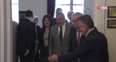 İmralı heyetinden AK Parti'ye ziyaret