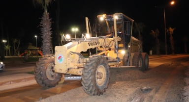 Kepez’de gece gündüz çalışma