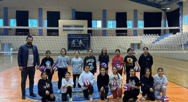 Korkuteli’nde voleybol eğitimi