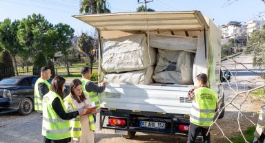 Manavgat Belediyesi yardımda bulundu