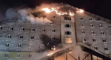 Otel yangını, kızgın yağın tutuşmasıyla başlamış