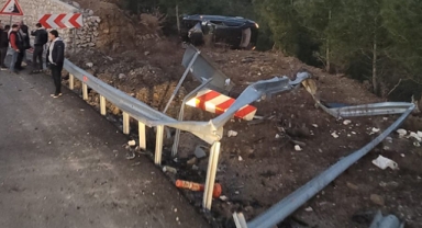 Otomobil şarampole yuvarlandı: 5 yaralı