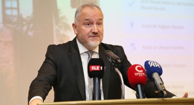 Turizmcilerden döviz kuru isyanı