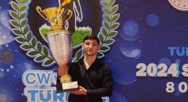 Yağlı güreşte tarihi başarı