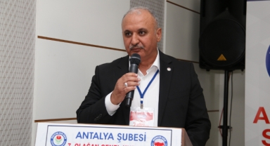 '28 Şubat demokrasi tarihinde kara bir lekedir'