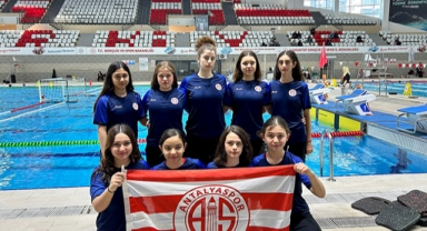 Akrepler play-off’ta