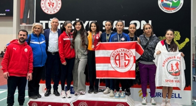 Antalyaspor’dan madalya yağmuru