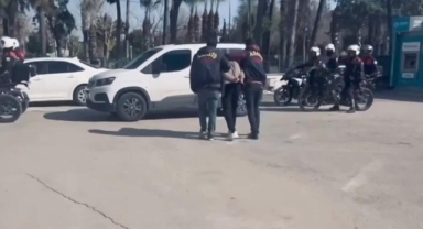 Aranan dolandırıcı yakalandı