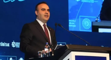 Bakan Kacır: Türkiye'nin geleceği aydınlıktır