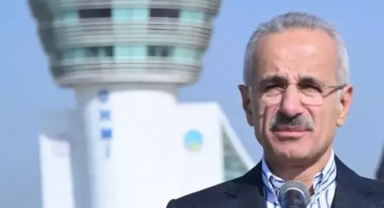 Bakan Uraloğlu hava yolu ile seyahat eden yolcu sayısını açıkladı