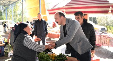 Başkan Kotan esnafı ziyaret etti
