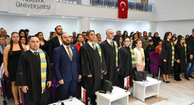 Beyaz önlüklerini giydiler