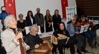 Dağcılar neşeli bir akşam yaşadı
