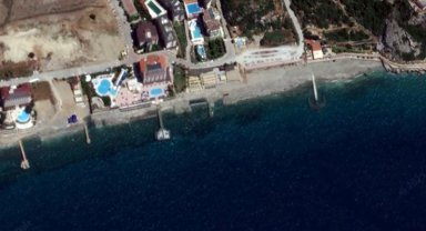 Denizdeki işgal uydu fotolarında