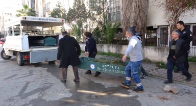 Depo yangınında hayatını kaybetti