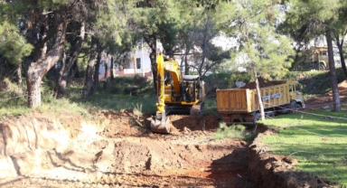 Kent parkında dere ıslah çalışması