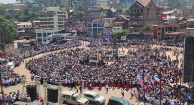 İsyancıların mitinginde patlama: 11 ölü, 65 yaralı