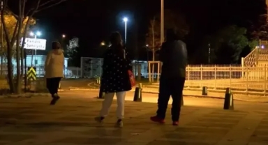 Kadınların yüzde 26'sı gece yalnız yürürken tedirgin!