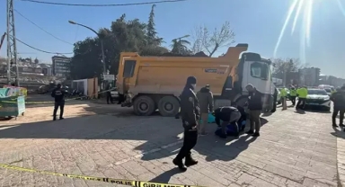 Kamyonun çarptığı yaya öldü