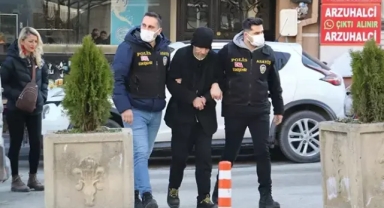 Kardeşinin kimliğiyle yakalandı