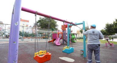 Kepez'de parklar yenilendi