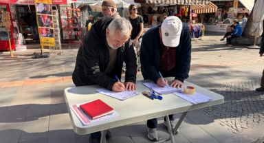 LGBT'ye karşı imza kampanyası