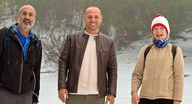 Mahsur kalan İngilizleri kurtardı