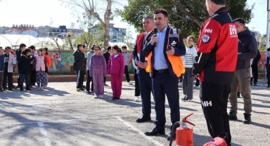 Öğrencilere afet eğitimi verildi