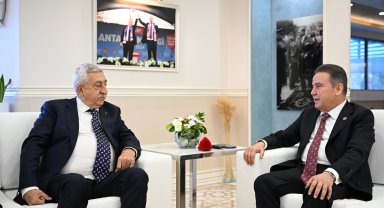 Palandöken'den Başkan Böcek'e ziyaret
