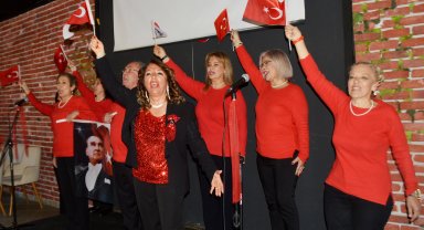 'Sevgi Günü' gösterisi