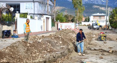 Tekirova'da içme suyu hattı yenileniyor