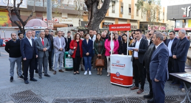 'Anayasa Değişsin, Aile Korunsun'