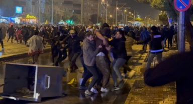 Antalya’daki gösterilerde 250 kişiye gözaltı
