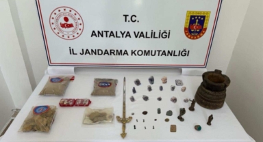 Arkeolojik eserler satılmaya çalışırken ele geçirildi