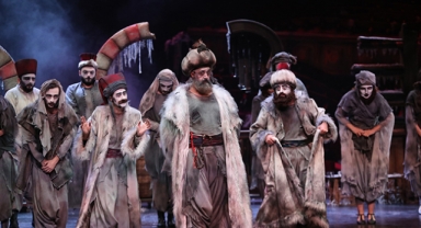 AŞT tüm oyunlarını kapalı gişe oynuyor 