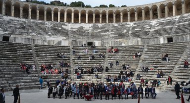 Atatürk'ün Aspendos Antik Tiyatrosu'na gelişi kutlandı