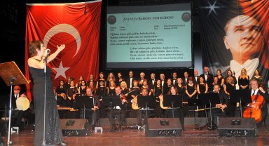 Avukatlardan 'Bahara Merhaba' konseri