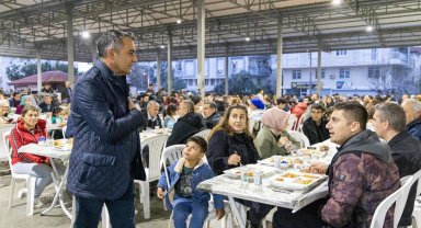 Başkan Kara vatandaşlarla iftar yaptı
