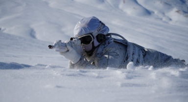 Bordo Bereliler'in zorlu eğitimi