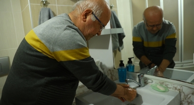 Büyükşehir’den engellilere su desteği