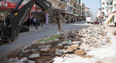 Cadde yenileme çalışması