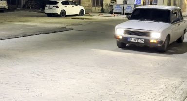 Davul yerine hoparlör: Vatandaşları sahura böyle uyandırdı