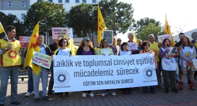 Eğitimciler ayaklandı