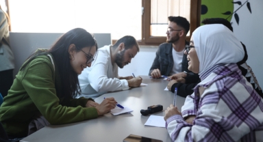 Gençlik Merkezi'nde İngilizce etkinliği