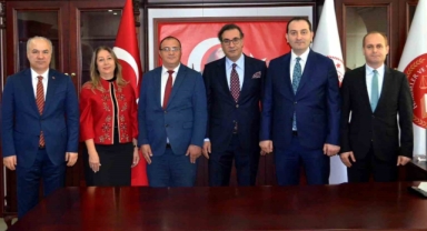 Hayati Karaaslan görevine başladı