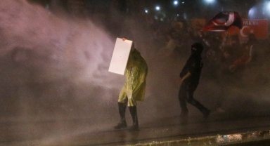 'İmamoğlu' protestosunda 25 gözaltı
